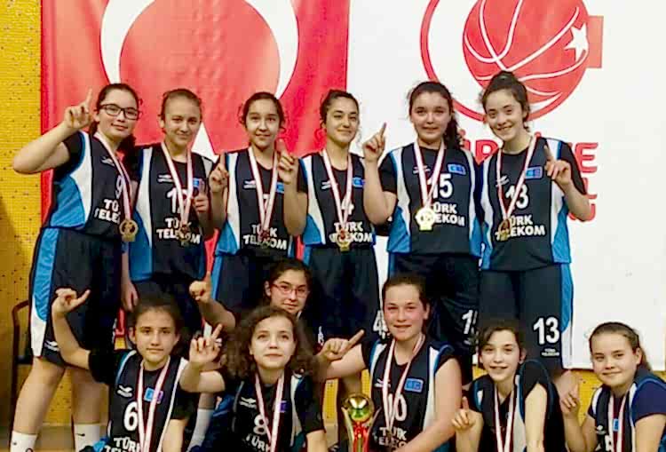 Sakaryalı Basketbolcular İl Şampiyonu… gorseli