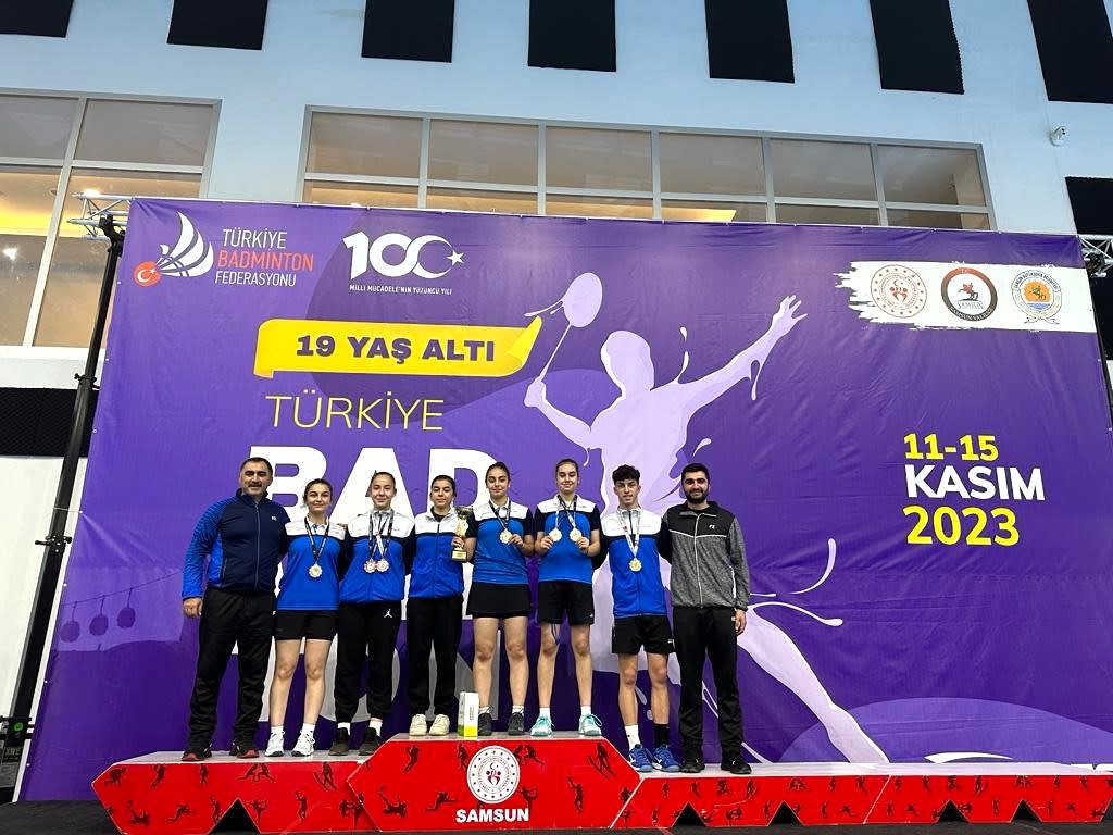 Türkiye Badminton Şampiyonası'nda Büyük Başarı gorseli