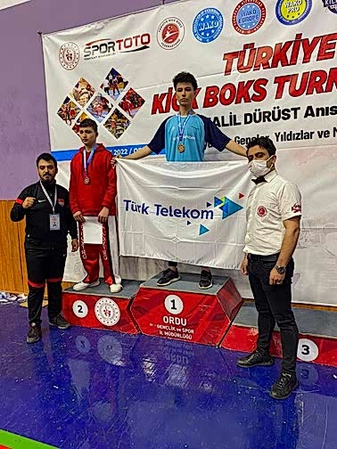 Türkiye Kick Boks Turnuvasında 3 Madalya gorseli