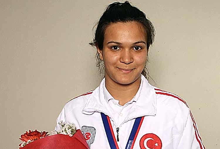 Selma Karakoyun Dünya üçüncüsü gorseli