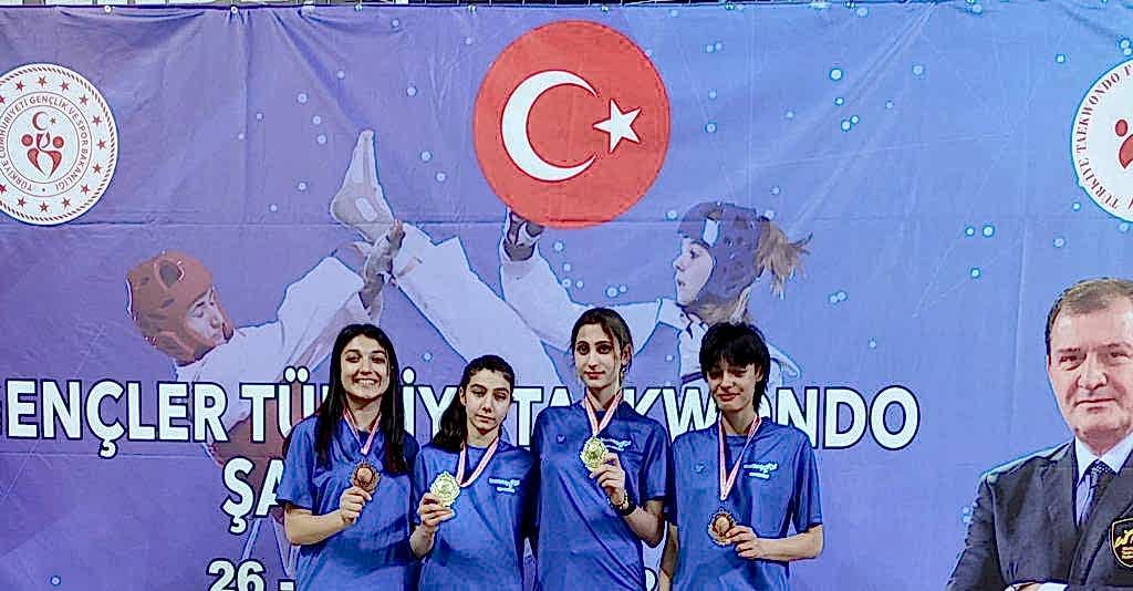 Gençler Türkiye Taekwondo Şampiyonasında 4 Madalya gorseli